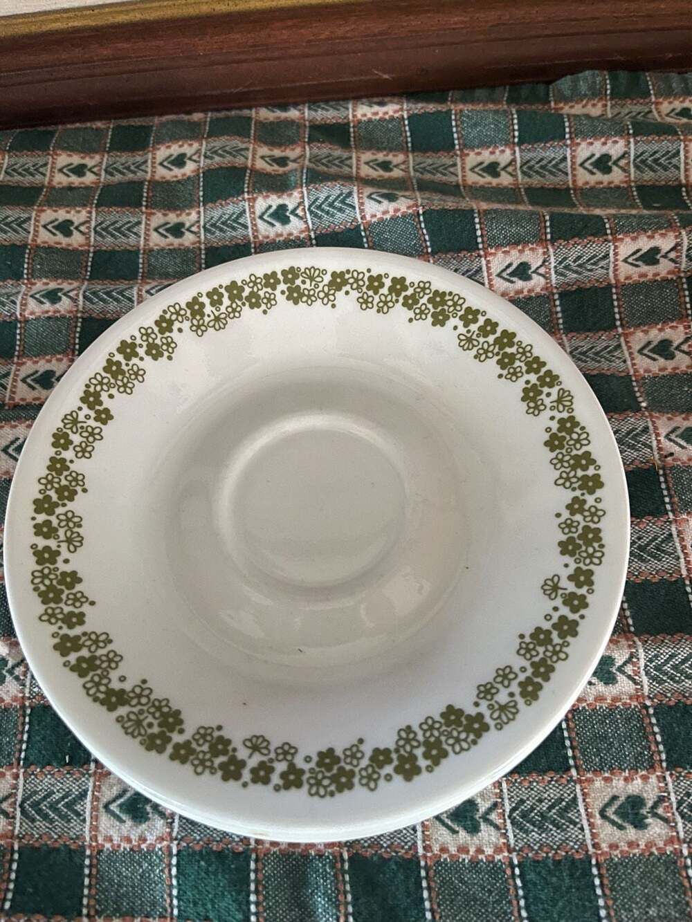 Set of 3 Corelle Spring Blossom Crazy Daisy 6.25-inch Saucer Plates
